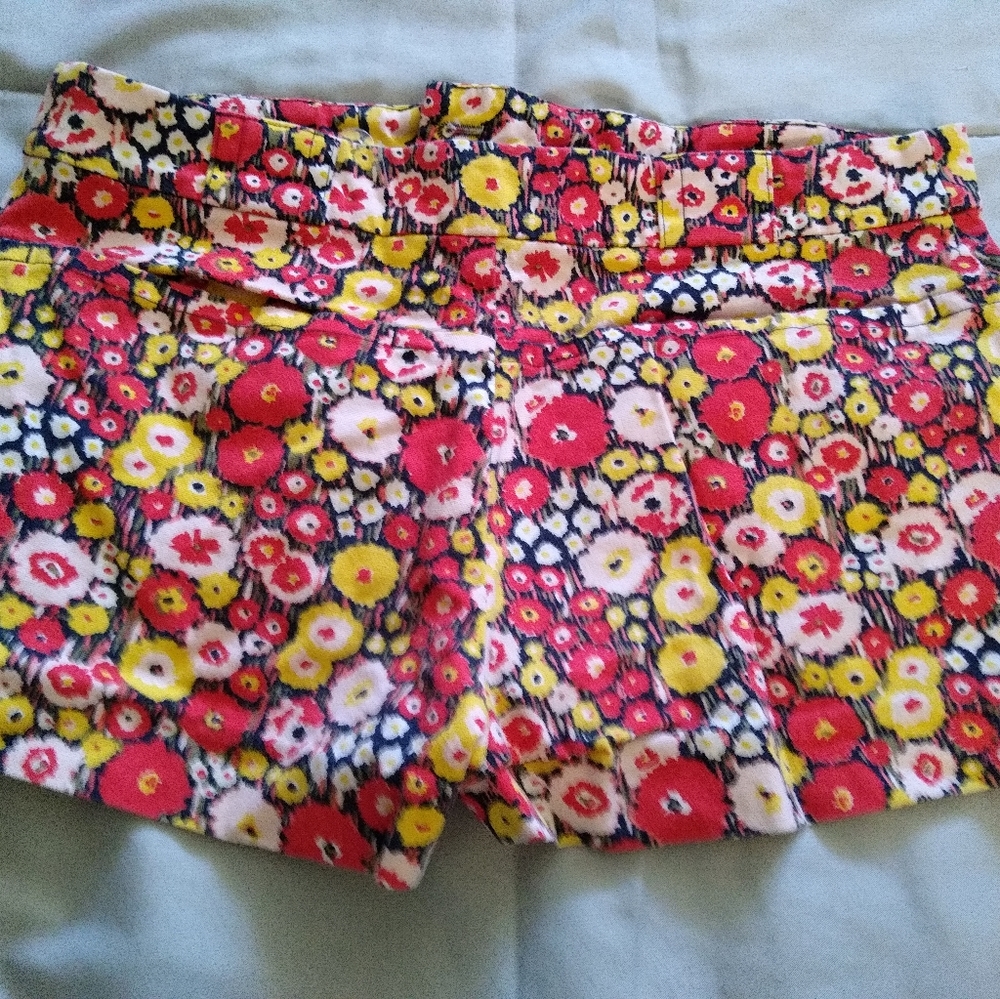 Kate Spade floral shorts size 00